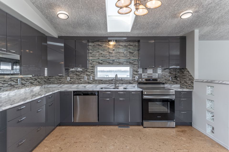 238 Borden Drive - HDR-9-1 at 238 Borden Drive, Range Lake, Yellowknife